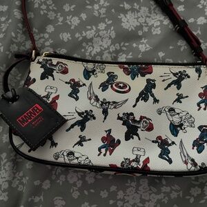 Dooney & Bourke Marvel Avengers Pouchette